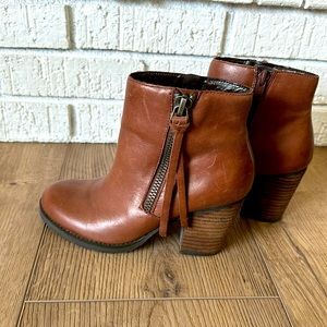Leather Marc fisher ankle boot. New